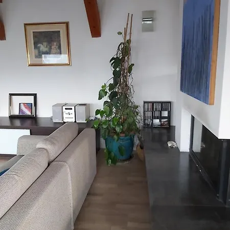 Delfar Penthouse Lägenhet