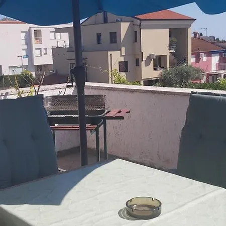 Delfar Penthouse Appartement